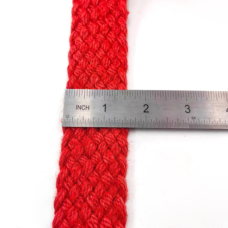 Cinturón trenzado de yute de hueso de arenque rojo sostenible con cinta de tejido de colores