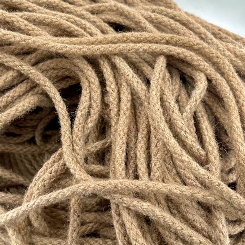 30 años de experiencia en la producción de trenzas para el embalaje de cinturones y cuerdas de yute personalizadas